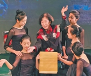 壁画成舞 神韵流动